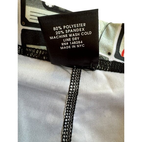 Terez Women Size XS Mixtapes Mid Rise Multi Cassette Tape Print Leggings NWT - Picture 13 of 13